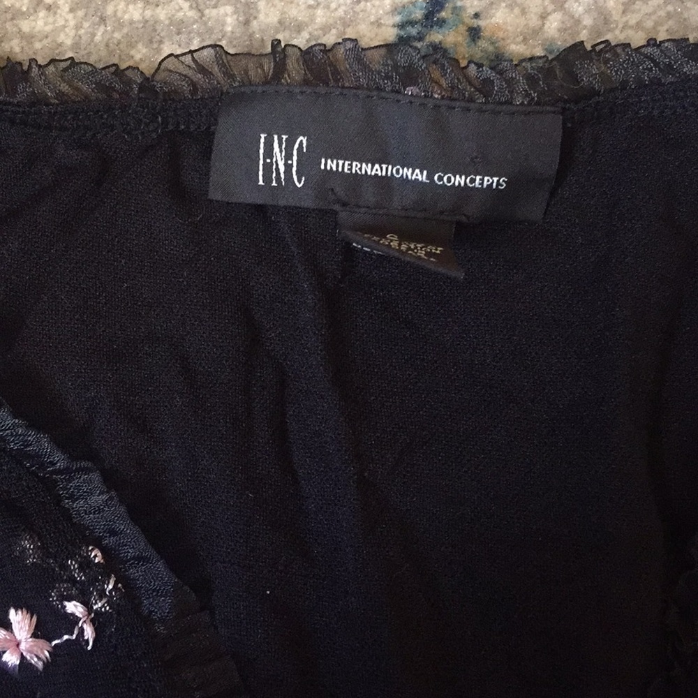 Pink embroidered black blouse - Picture 7 of 10